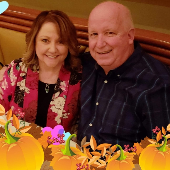 Meet your Posher, Fredia - Picture 1 of 1